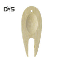 (A) Golf Divot Tool, grüne Bambusgabel, Golf-Ausrichtungs-Ballmarker, Golf-Divot-Fixer-Tool, Holz, Golf-Zubehör