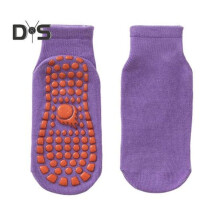 (paars) 1 paar trampoline sokken antislip siliconen grip onderkant goede wrijving effen kleur hoge elasticiteit