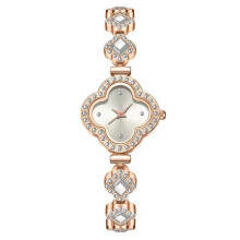(white) Four-leaf clover bracelet quartz watch emerald women's watch