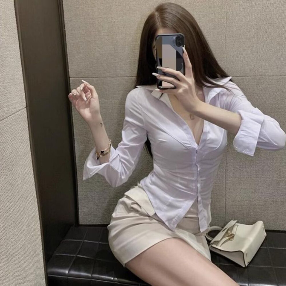 (L recommended for 100-109 jin) Chic V-neck White Shirt for Women: Slim Fit, French JK Style, Perfect for Early Autumn