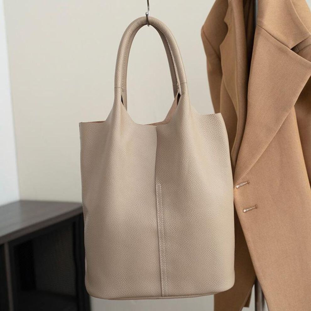 (khaki) Genuine Leather Commuter Tote Bag Simple Ladies Soft Cowhide Tote Shoulder Handbag Large Capacity Women Bucket Bag 2025 New