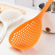 (Orange, one-size) Long Handle Colander Spoon,1Count Solid Color Slotted Spoon with Hanging Hole,Kitchen Utensils Cooking Tool,Kitchen Accessories, Small Kitchen Gadgets