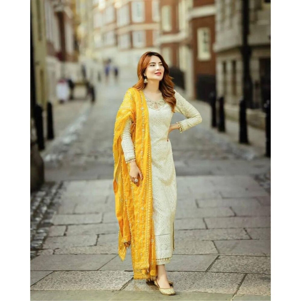 *Launching New  Đěsigner Party Wear Look Heavy Faux Georgette Top Bottom & Dupatta Set*