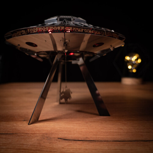 STELLAR RAIDERS UFO 2