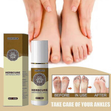 South Moon Herbal Foot Spray Foot Sweat and Odor Care Spray Foot Deodorizing and Dehumidifying Spray