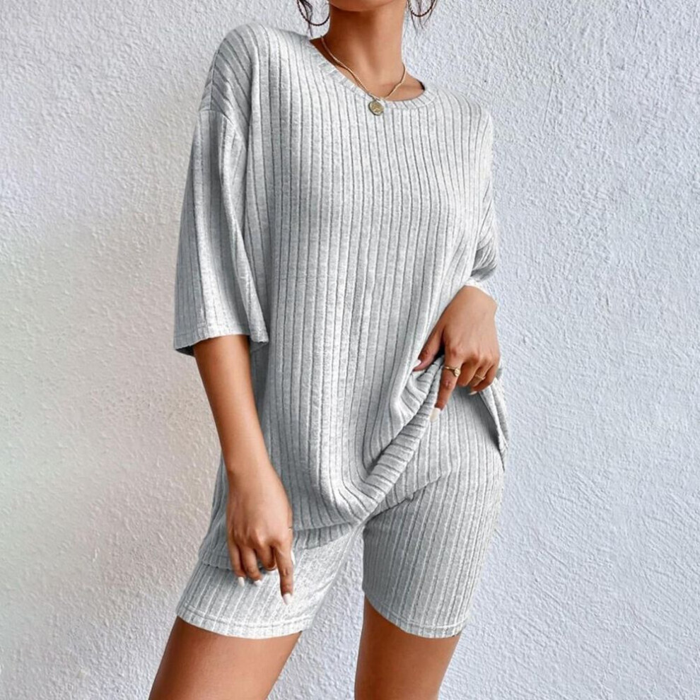 (as the picture, L) Women's Fashion Casual Solid Color Threaded Round Neck Loose Short Sleeve Shorts Suit