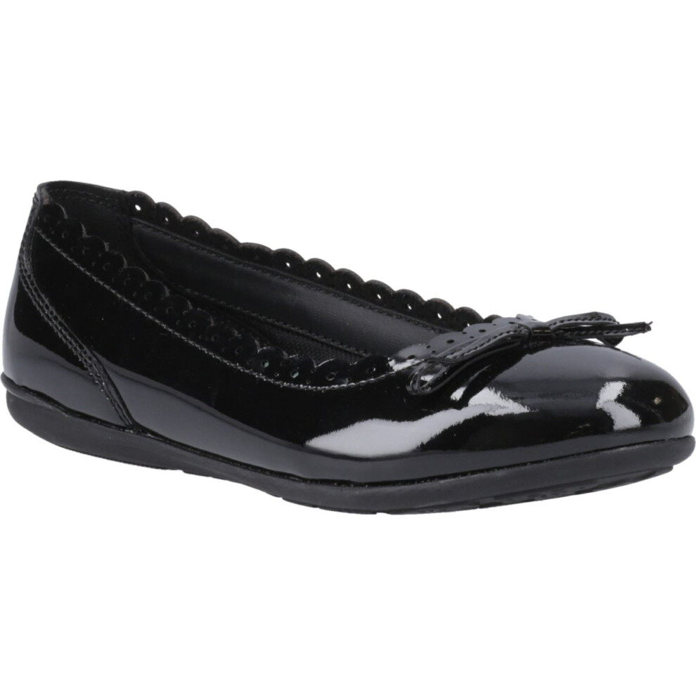 (Black, 4 (Adults')) Hush Puppies Lillie Ballerina Patent Leather Girls's Black Ballet Flats