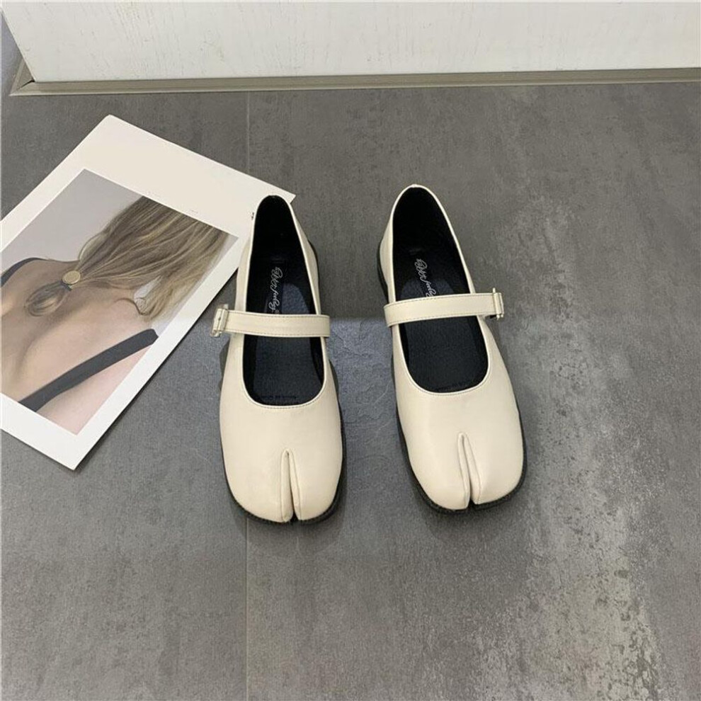 (beige, 37) Spring Women Sandals Split Toe Mary Jane Flats Ladies Pumps Female Retro Vintage Girl Daily Shoes
