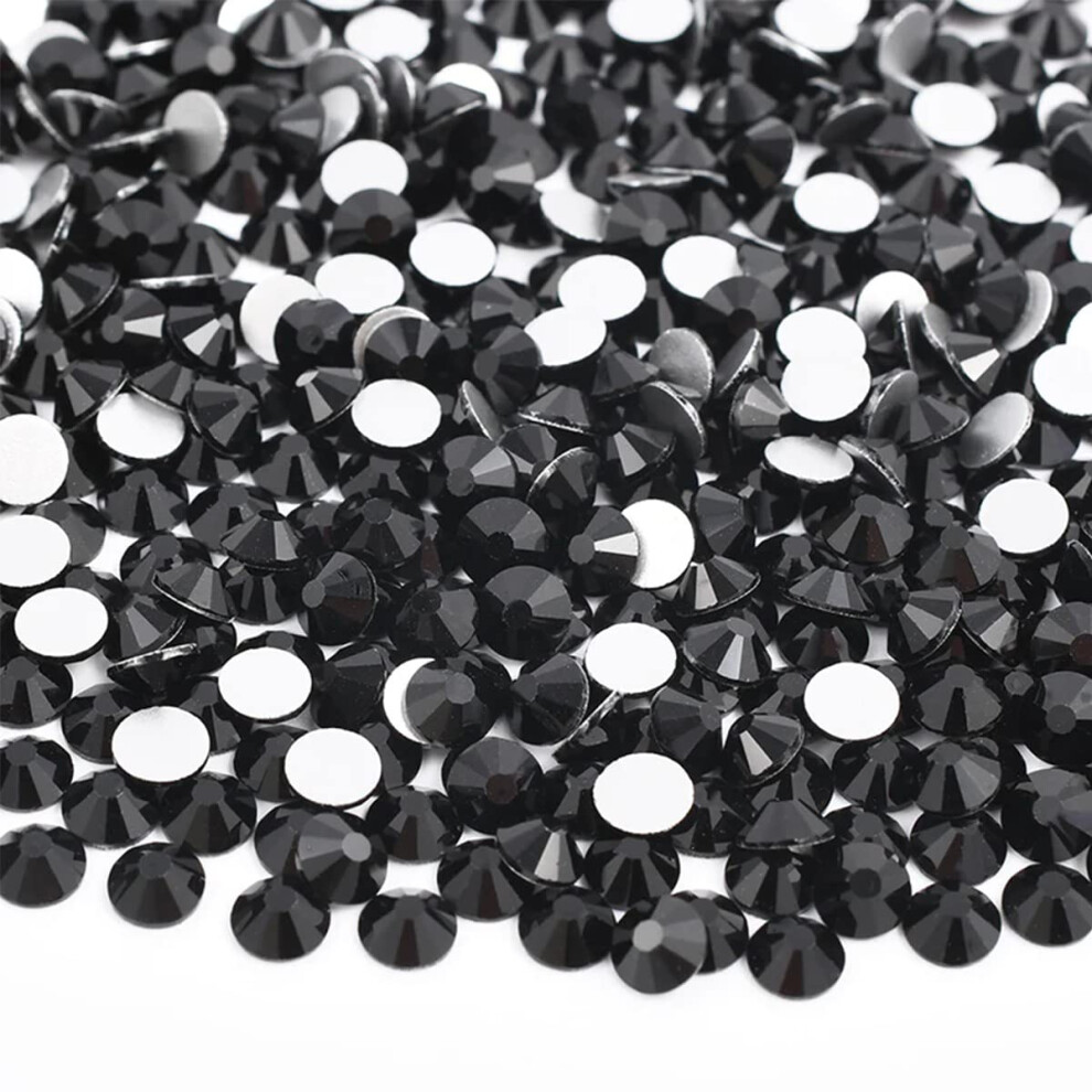 Qiipii Black 2880Pcs Ss10 2.8Mm Nail Flatback Rhinestones Bulk Nail Art Round K9 Glass Gems Beads Stones Diamonds Glitter Nail Charms Jewels For Nails