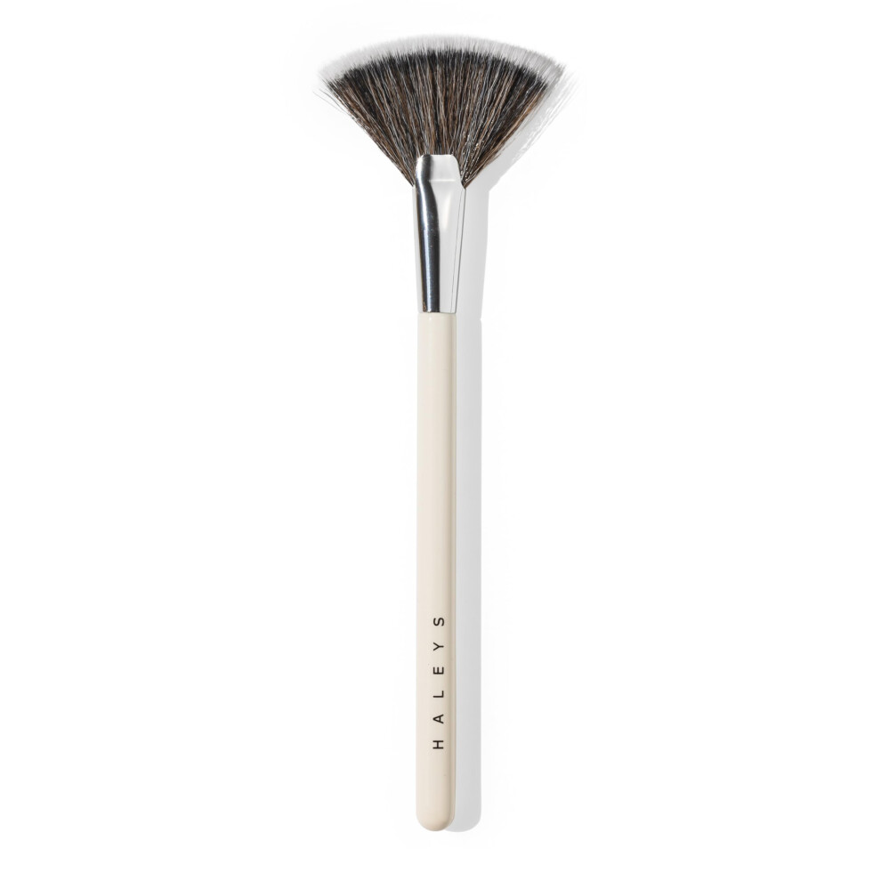 Haleys Fan Brush Vegan+Cruelty-Free Sustainable Wood Vegan Bristles For Airbrushed Finish For Highlighter Application Streak-Free Perfect Blendin