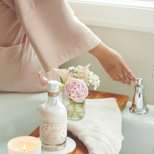Thymes Bubble Bath - 11.5 Fl Oz - Goldleaf Gardenia 1