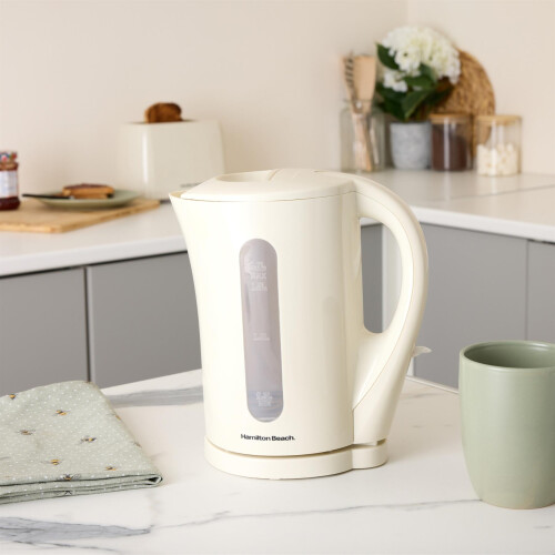 Hamilton Beach Hamilton Beach Kettle & Toaster Set Essentials Collection Cream, HBESSC 2