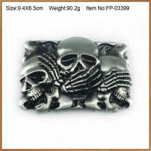 Gürtelschnalle aus Zinklegierung mit Totenkopf