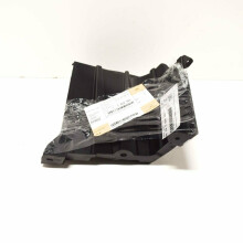 Rivestimento laterale sinistro del sottoscocca della BMW X5 G05 51757424901