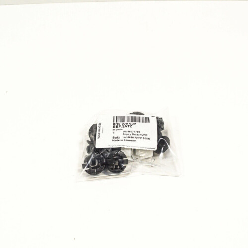 Kit de fixation pour passage de roue Audi Q5 8R 8R0098629 2
