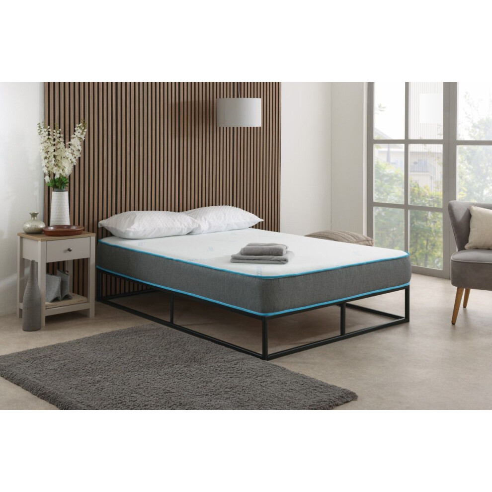 (4ft6 Double Mattress - 135cm x 190cm) Superior Cooling Memory Foam Mattress - Advanced Cooling Foam Technology-image-OPC-PHF88RR-NEW