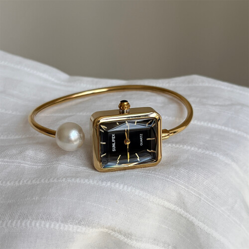 (3) Pearl Bracelet Quartz Watch