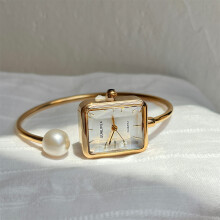 (2) Pearl Bracelet Quartz Watch
