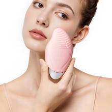 Electric Silicone Facial Cleansing Brush