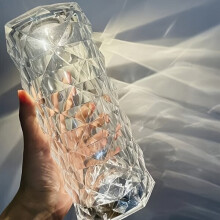 Crystal Diamond Tischlampe mit farbwechselnder LED.