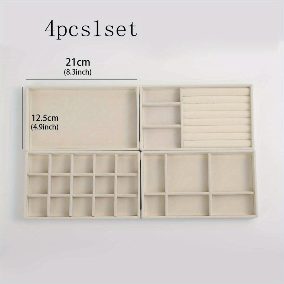 Coffret à bijoux en flanelle unie, 4 pièces, beige