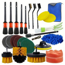 Kit completo de detalhamento automotivo: 26 peças e limpador de rodas.