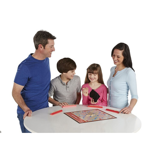 Hasbro Francouzsk deskov hra Hasbro Scrabble 2