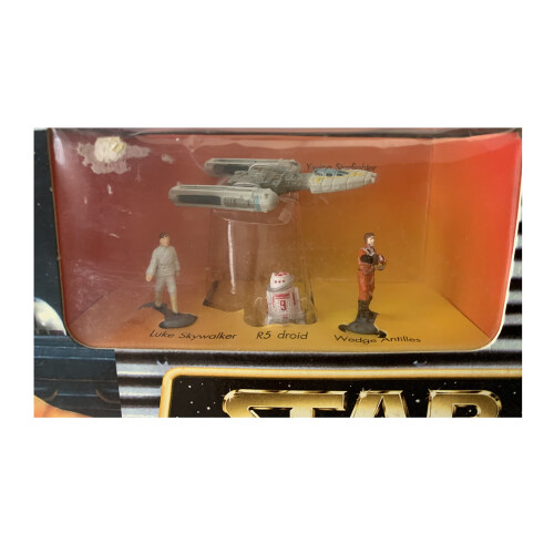 Star Wars LUKE'S BINOCULS / YAVIN REBEL BASE 2
