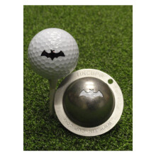 Znacka Tin Cup Vampire Golf Ball Marker