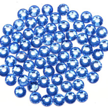 3000 kappaletta Hot Fix Glass Tasakantastrasseja HotFix Pyöreä Crystal Gems (Kevyt Sapphire SS10)