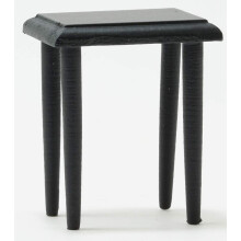 Classics fra Handley Dollhouse Miniature Sidebord Sort
