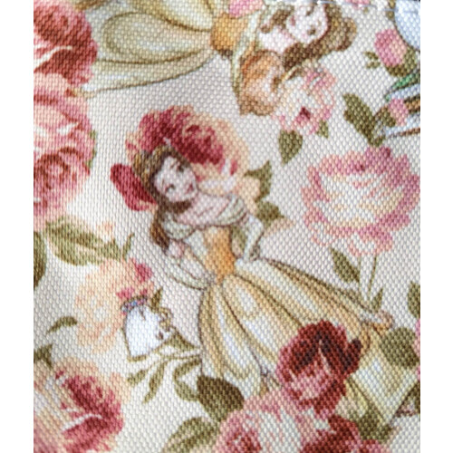 Loungefly Belle Character Floral AOP kosmetisk pose 2