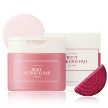 Im from Beet Refresh Pad 60 vellen drielaagse pads bevatten 260 ml essence 20% rode bietextract uit Korea Vol vocht met een stukje rode bietvital