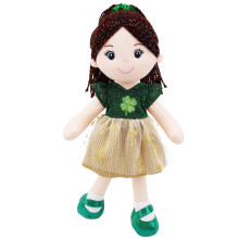 June Garden 14" Snuggle Cuties Clover Sophie - St. Patrick's Day Pluche Pop - Huggable Ierse Ragpop voor Meisjes