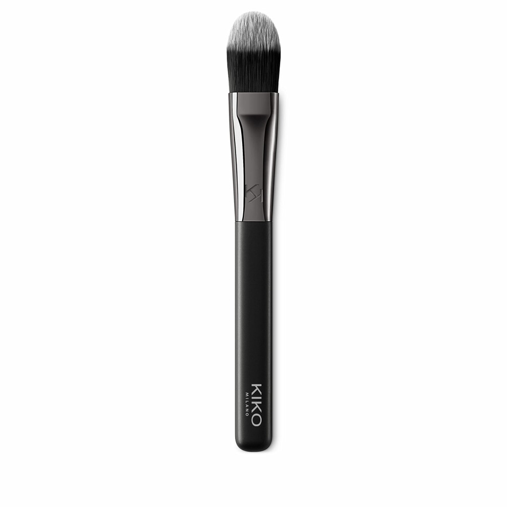 Kiko Milano Cream Face 03 Flat Foundation Brush | Flat Brush For Applying Liquid Or Foundation