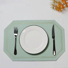 Leather Placemat, Polygonal Design, Waterproof and Oil-Resistant, Heat Insulation and Temperature Resistance, 30 * 45 Cm (Light Green)