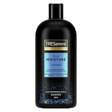 TRESemme Rich Moisture Shampoo for all-day hydration for dry, damaged hair 900 ml