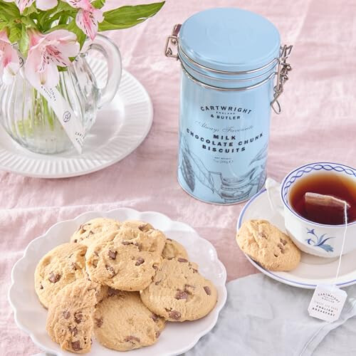 Cartwright & Butler Chocolate Chunk Biscuits, 200g 2