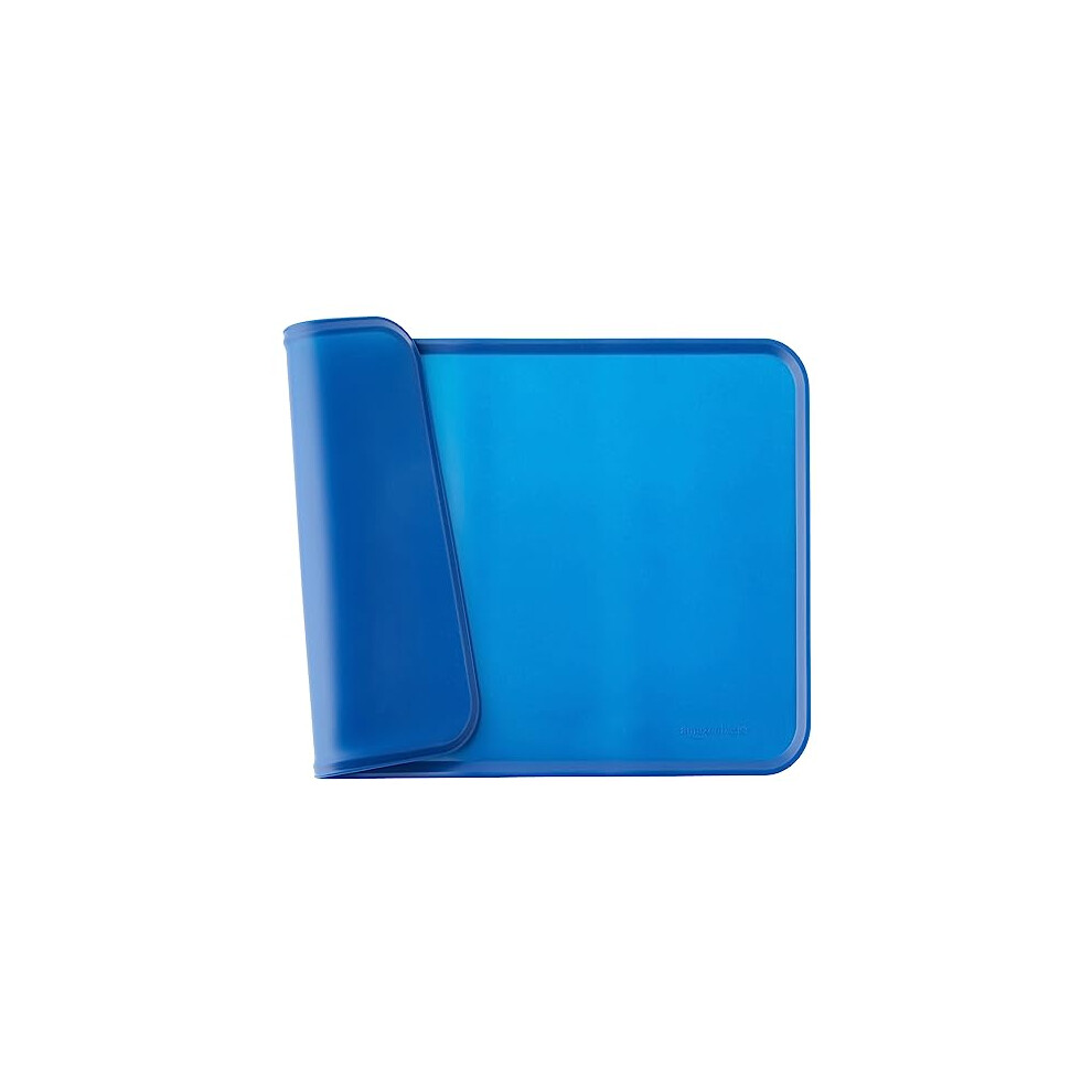 Amazon Basics Waterproof Anti-Slip Silicone Placemat Pet Food and Water Bowl Mat, Easy to Clean, Solid, 47 x 29 cm, Blue, Pack of 1