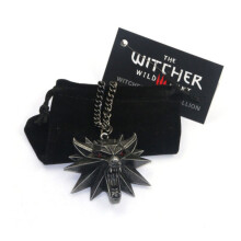 (Red Eye #1)The Witcher Wild Hunt Iii Necklace Wolf Medallion 3head Chain Pendant Geralt Hot