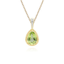 Collier classique avec pendentif en or jaune 9 carats, péridot poire et diamants