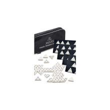 Jeu de dominos triangulaires Jaques of London | Jeux familiaux traditionnels parfaits, y compris les tuiles de
