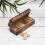 Mango-puiset dominot messinkiinlaylla Game Gift Box matkasetti 2