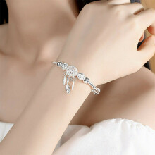 (Dream Catcher Feather) (Angel Feather) 925 Sterling Silver Ladies Round Beaded Feather Bracelet Angel Bangle Jewellery