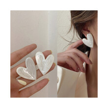 Großes Herz Studen Mädchen Liebe Tropfen Glasur Alltag Minimalistischer Schmuck Piercing Ohr