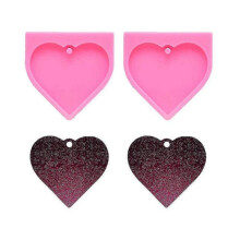 2pcs Big Heart Shape Silicone Mold Large Love Heart Keychain Charms Epoxy Resin Molds Casting Molds with Hole for Diy Crafts
