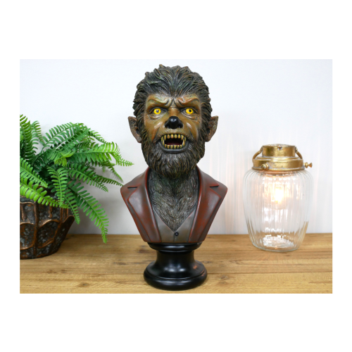 Gothic Werewolf Bust Decorative Ornament, Horror Monster Home Decor 2