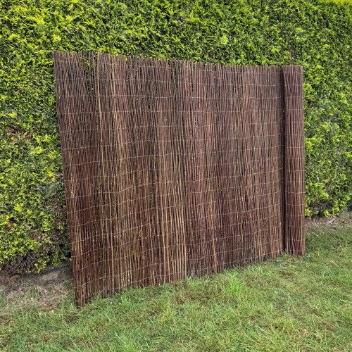 Selections Willow Garden Privacy Screening Fence Roll (4m x 1.6m) 1