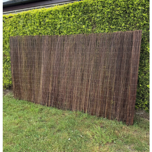 Selections Willow Garden Privacy Screening Fence Roll (4m x 1.6m) 2