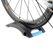 Soporte de rueda delantera Tacx Skyliner - Soporte de rueda delantera Tacx Skyliner Turbo Trainer T2590